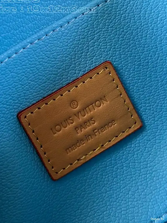 Cosmétique Pochette Louis Vuitton PM 0514